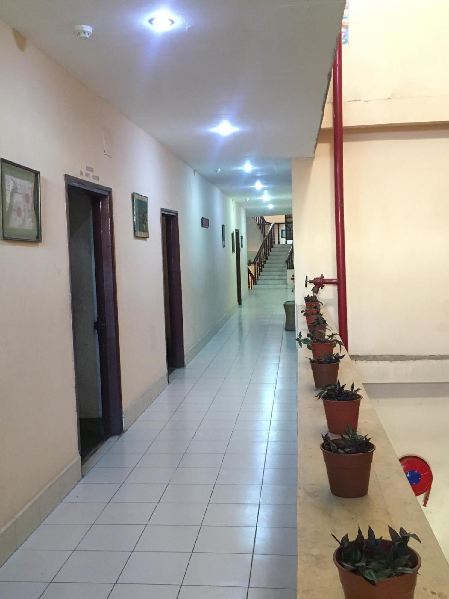 Hotel Indsurya Dibrugarh Kültér fotó